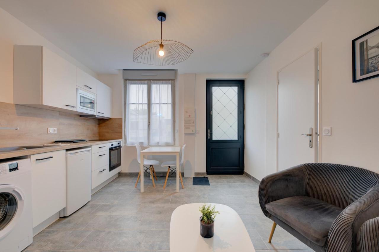 Apartamento Les Forges 2 Pieces Rdc Avoine Exterior foto